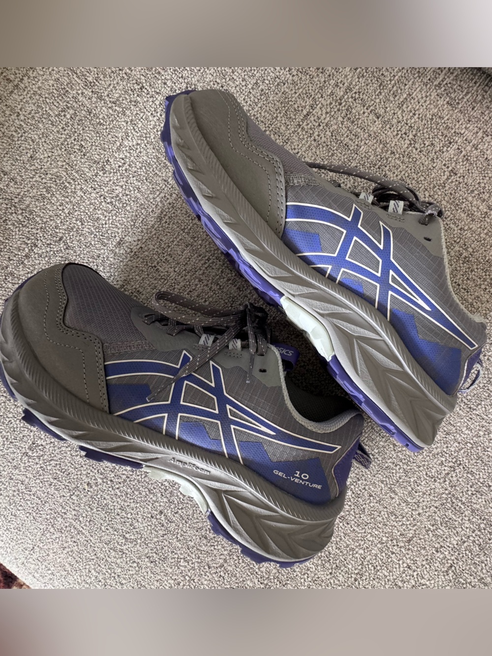 ASICS Women’s GEL-Venture 10 Gray & Blue/lavender Trail Shoes sz 7.5